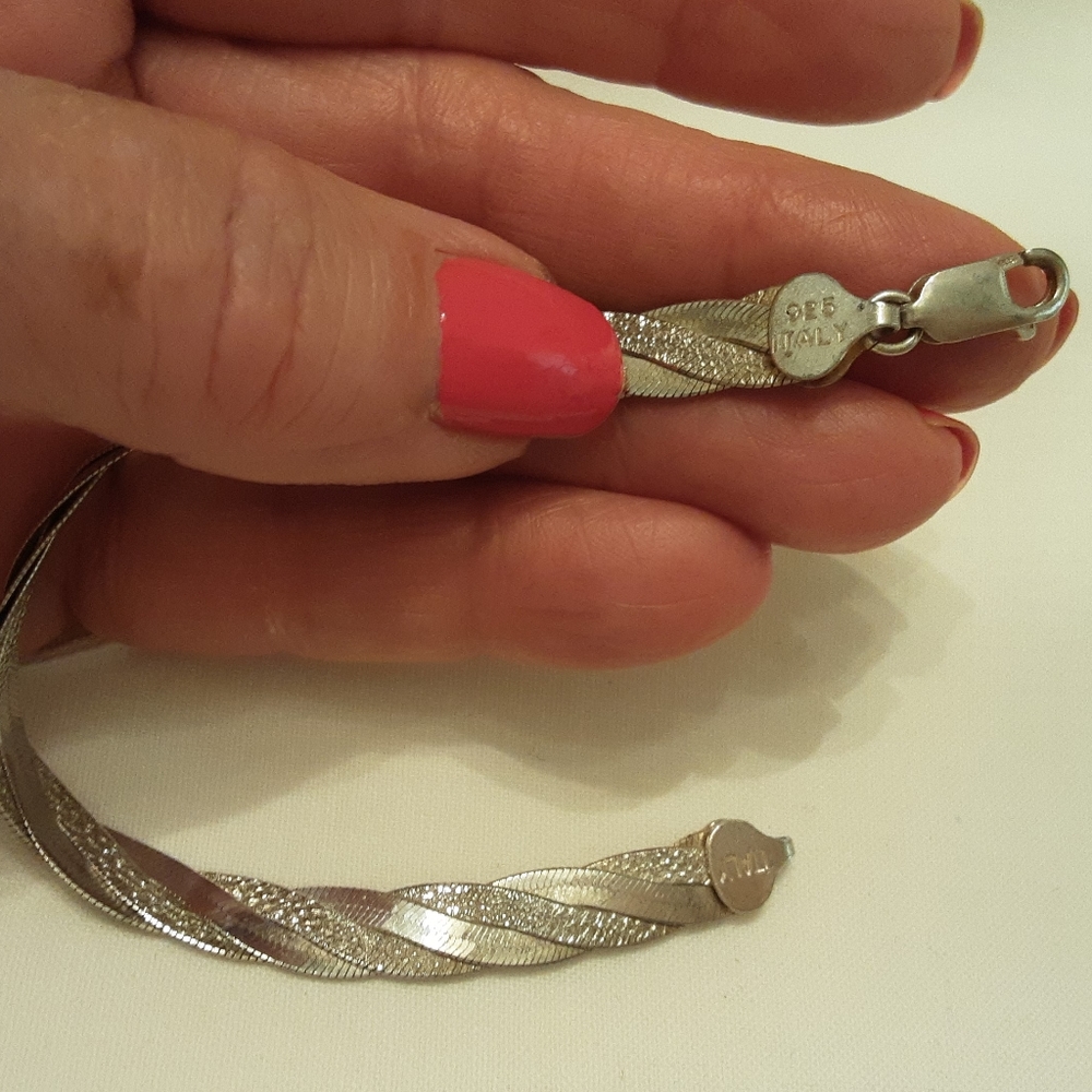 VINTAGE 925 SOLID STERLING TRIPLE BRAID HERRINGBONE SET, 26 GRAMS - Picture 12 of 16